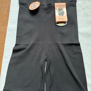 Shapermint Essentials All Day Everyday High-Waisted Shaper Shorts, Size M/L, NWT